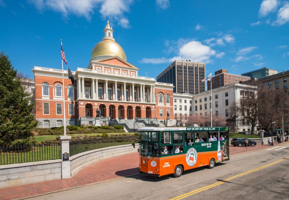 Cruise stopover in Boston in trolley