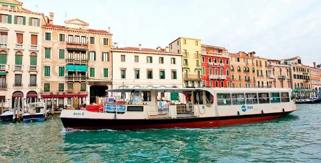 Cómo llegar desde el aeropuerto de Venecia al centro de la ciudad